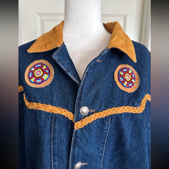 Frontier Collection Phoenix USA Denim Beaded Leather detail Chore Coat sz Large - Picture 5 of 12